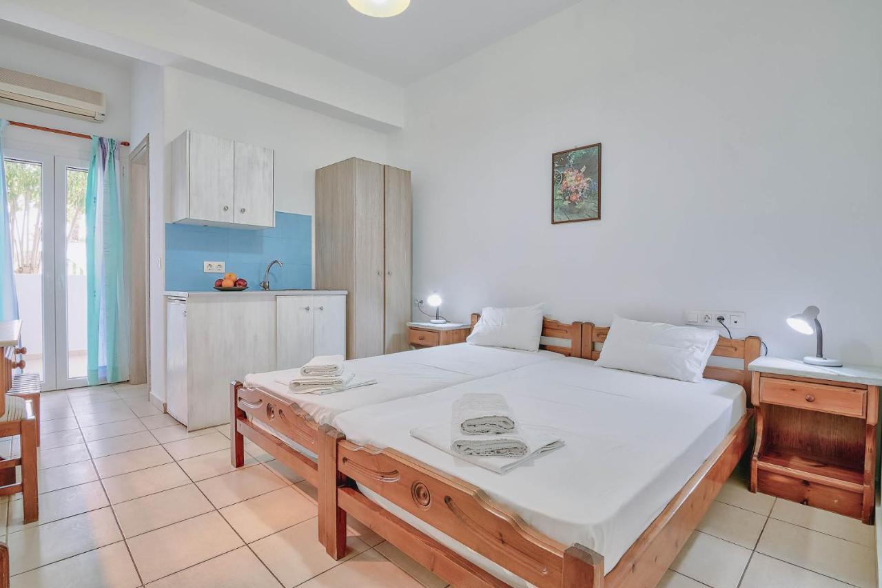 Pavlos Place Antiparos Exterior photo